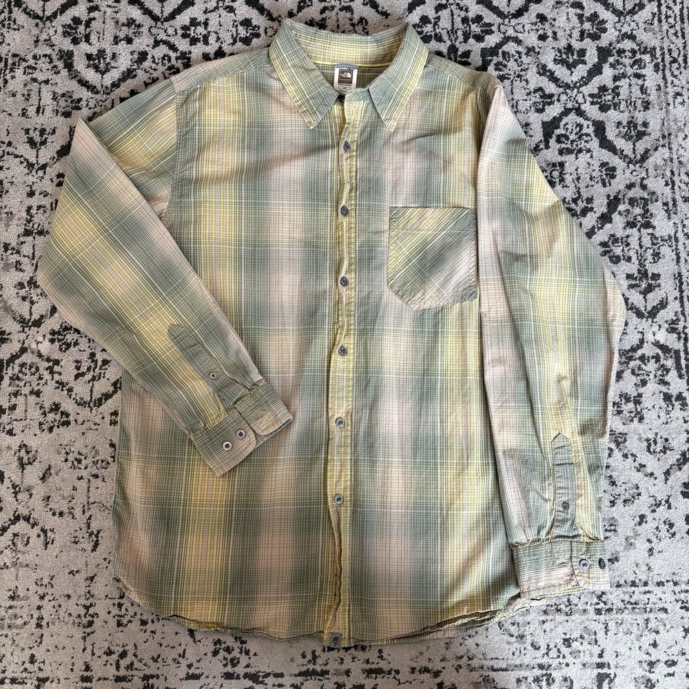 North Face Shirt Men's Size Small Button Up Long Sleeve Flannel Multicolor Plaid